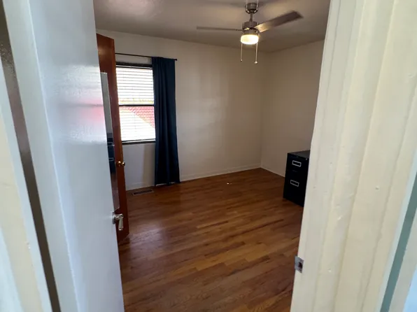 2113 Madeira Dr NE, Albuquerque, NM 87110