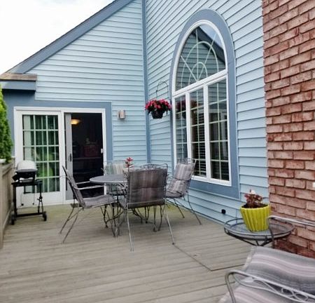 4th image of 3063 Hawthorne Dr