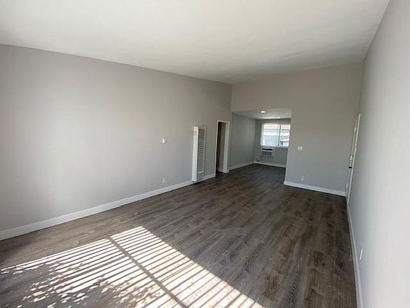 3rd image of 3410 Club Dr #17