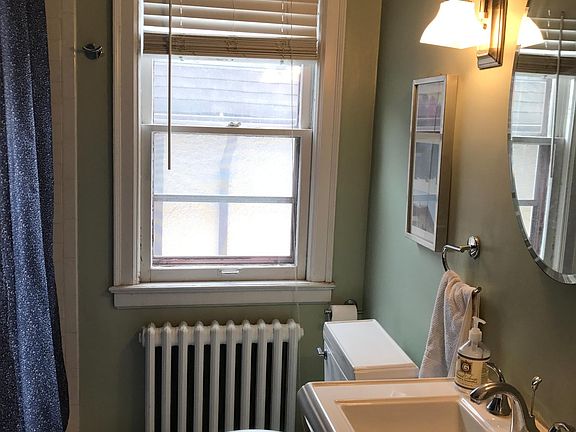 5th image of 3248 Emerson Ave S #3