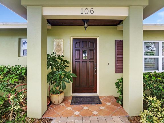 106 Windsor Rd E Jupiter FL-large-002-19
