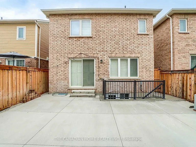 36 Enford Cres #BSMNT — Photo 26