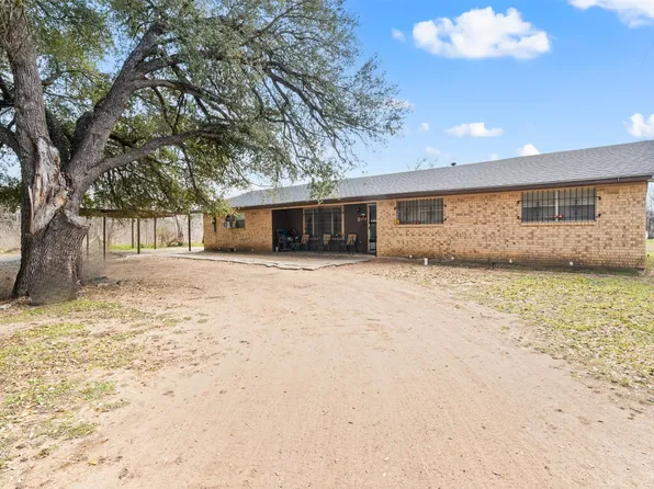 520 Quaid St, Marlin, TX 76661