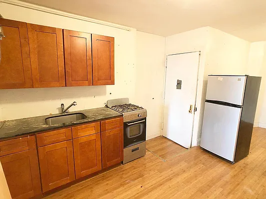 Rented by Yup Realty LLC | media 12