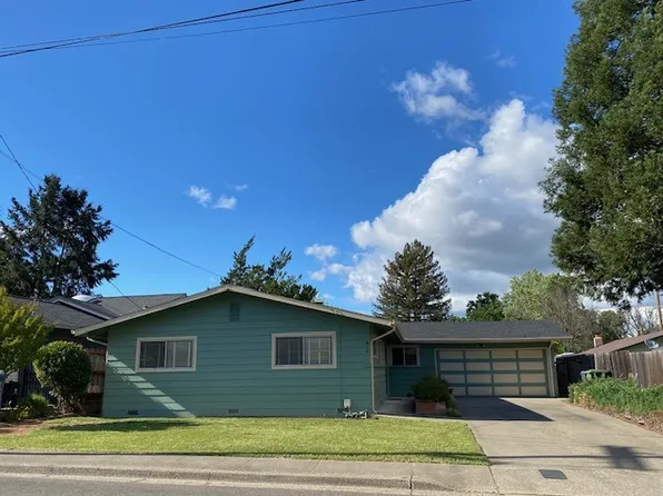 410 Nokomis Dr, Ukiah, CA 95482