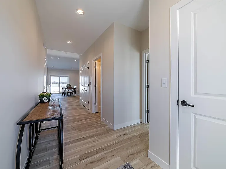 5039 Chestnut St #A — Photo 3