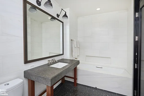 Rented by Brown Harris Stevens | media 16