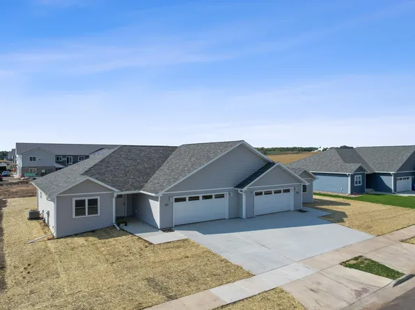 903 Roosevelt St, Baraboo, WI 53913