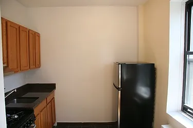 Rented by City Connections Realty