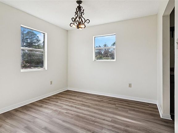 4th image of 44373 Elmer Magee Rd