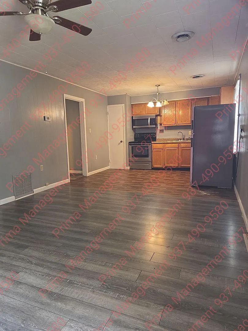 Quaint 3 bed 1 bath house with AC & everything you need in Xenia — Photo 4