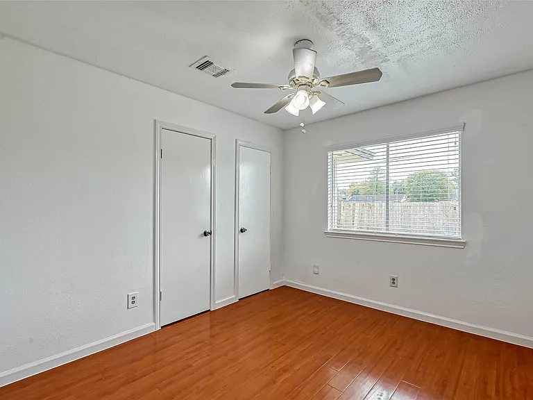 16319 La Luna Dr — Photo 27