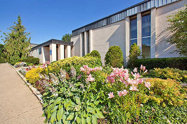 3 Leaside Dr — Photo 16