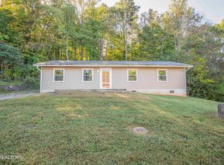 2212 Knollcrest Ln, Knoxville, TN 37920