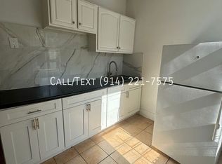34 Van Cortlandt Park Ave, Yonkers, NY 10701