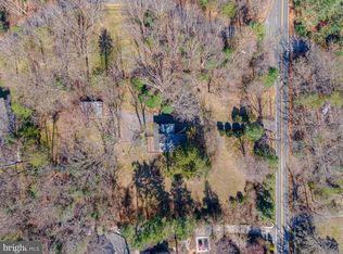 10955 Stuart Mill Rd, Oakton, VA 22124