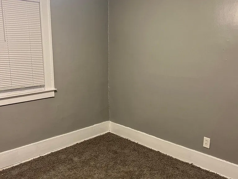 1532 Euclid St — Photo 10