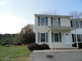 712 Park St, Christiansburg, VA 24073