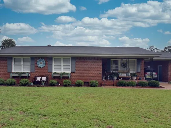 1609 Acker Dr, Albany, GA 31707