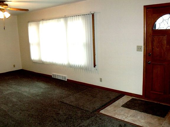 5th image of 2223 Colorado Ave