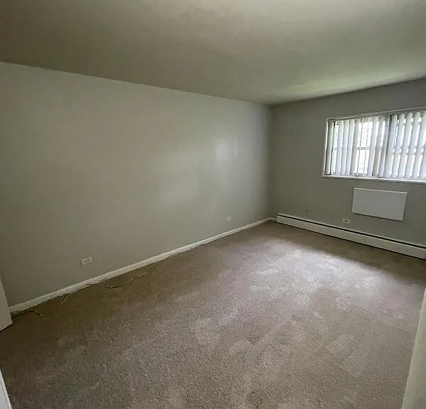 495 E End Ave — Photo 5
