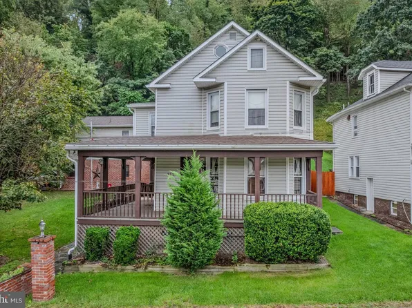 160 Main St, Ridgeley, WV 26753
