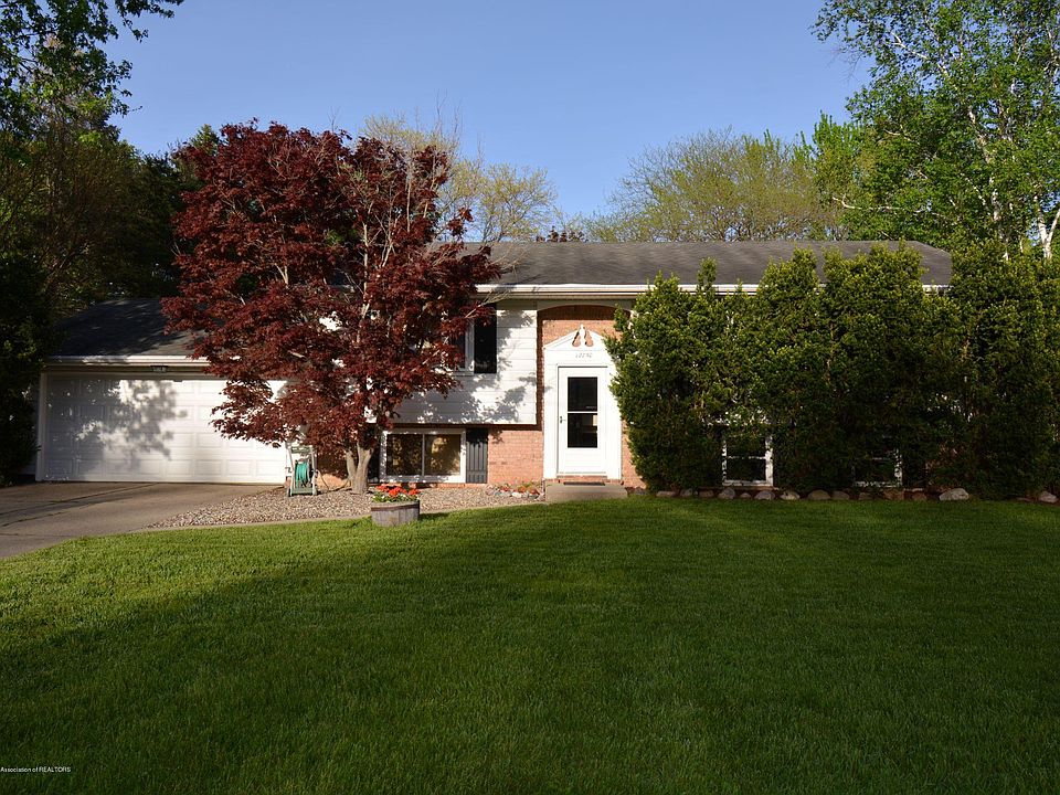 1st image of 12750 Chippewa Dr