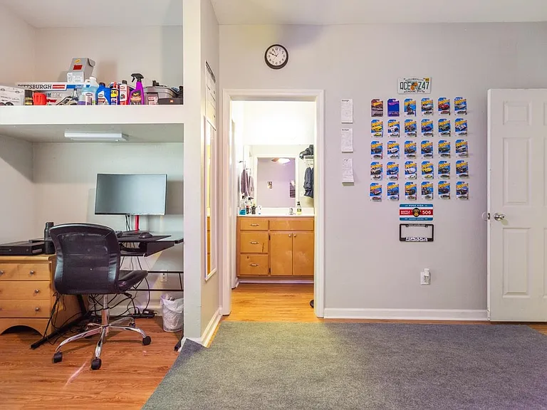 533 Conradi St #1 — Photo 11