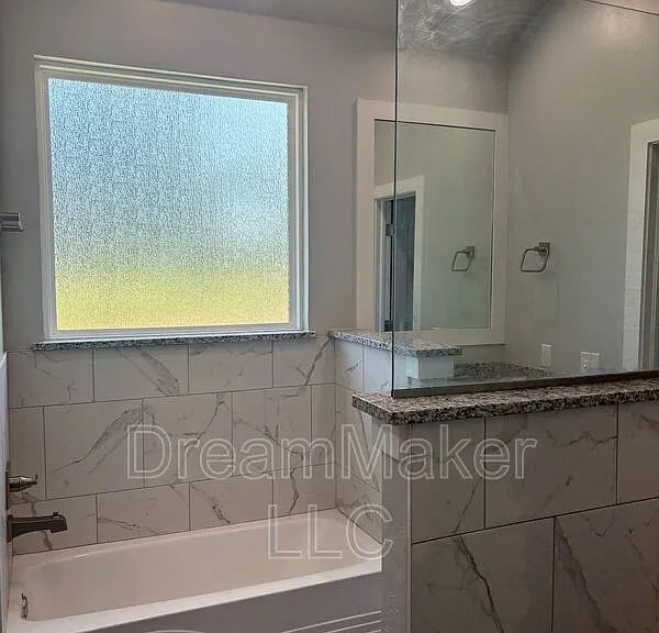 5381 Red Maple Ave — Photo 9