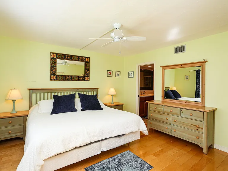 1075 Foxfire Ln #207 — Photo 11