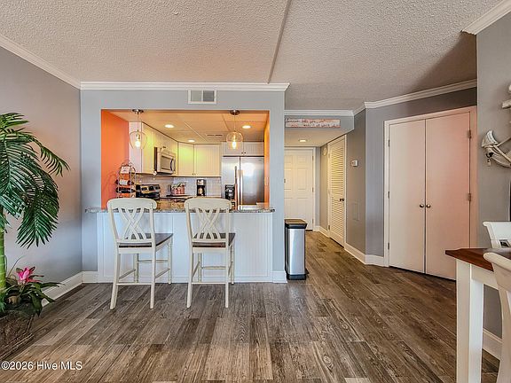 3rd image of 2000 New River Inlet Road #2602