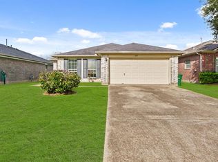 5247 Panay Park Dr, Houston, TX 77048