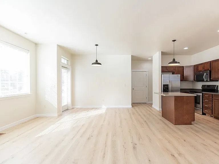 2752-96 Catalyst St — Photo 1