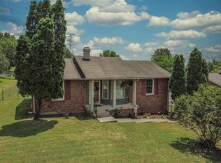 254 Iris Dr, Hendersonville, TN 37075