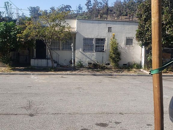 4th image of 165 N Avenue 18
