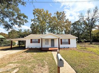 219 7th Ave SE, Magee, MS 39111