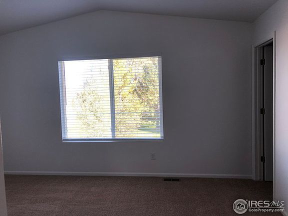 4th image of 1297 Fall River Cir