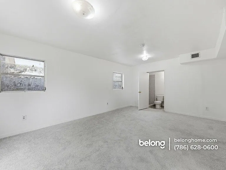 280 Seaman Ave — Photo 15