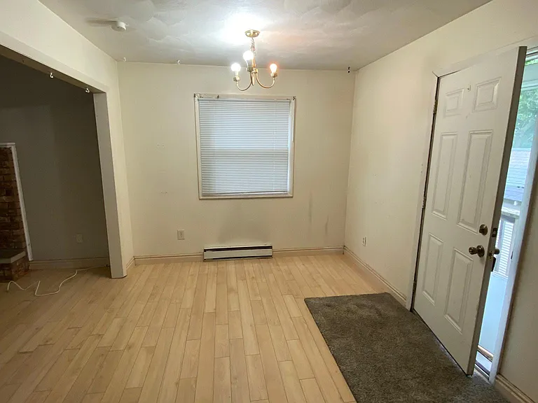 213 S Fairview Ave #5 — Photo 10