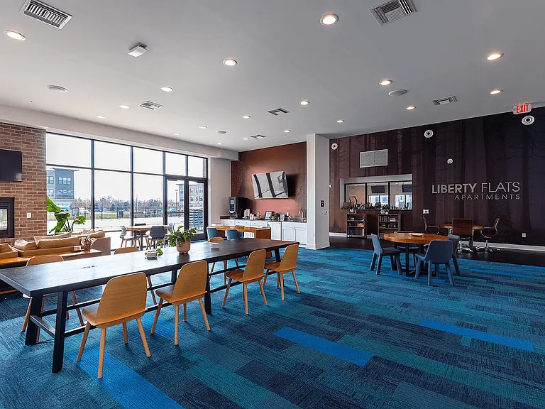 Liberty Flats — Photo 24