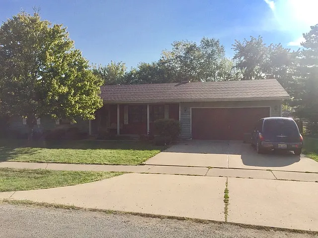 502 N 8th St photo 1