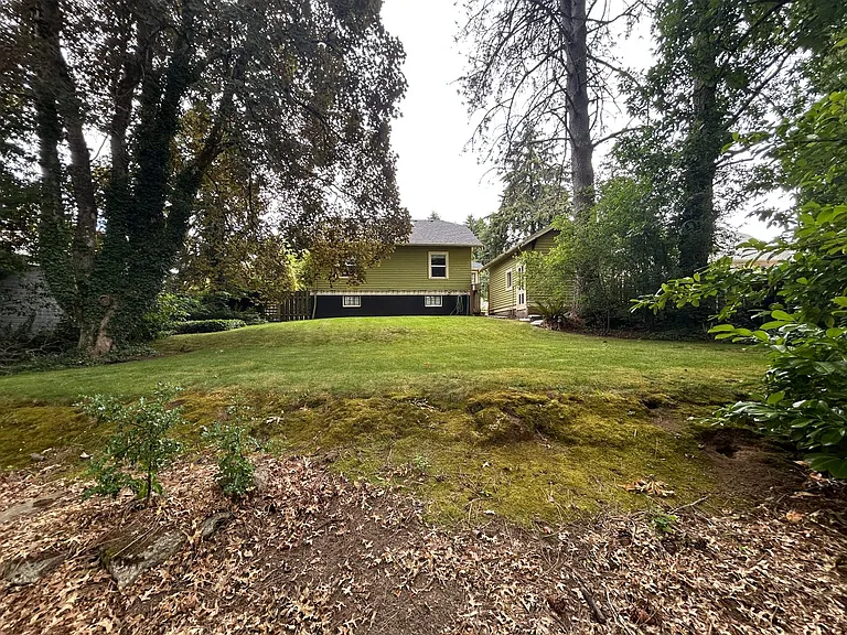 2232 SW Troy St — Photo 26