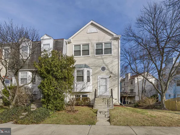 811 Flagler Dr, Gaithersburg, MD 20878