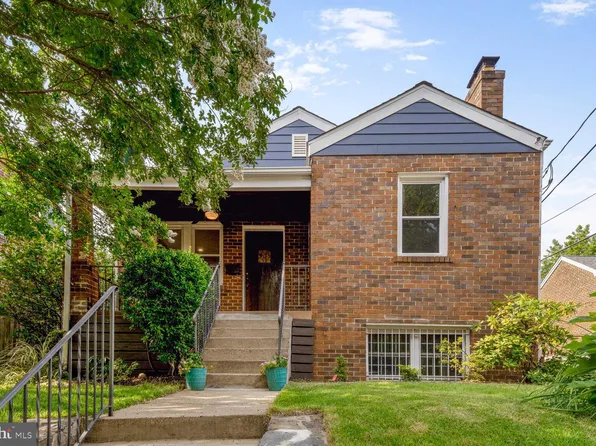 3207 W St SE, Washington, DC 20020