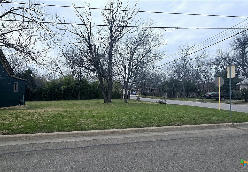 2nd image of 602 S 18th St