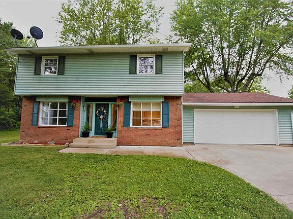 4th image of 313 N Meadow Ln