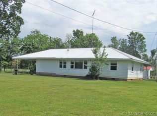 215 Tilwell Ct, Stilwell, OK 74960