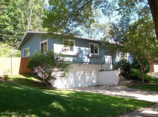 1562 11th Ave NE, Rochester, MN 55906