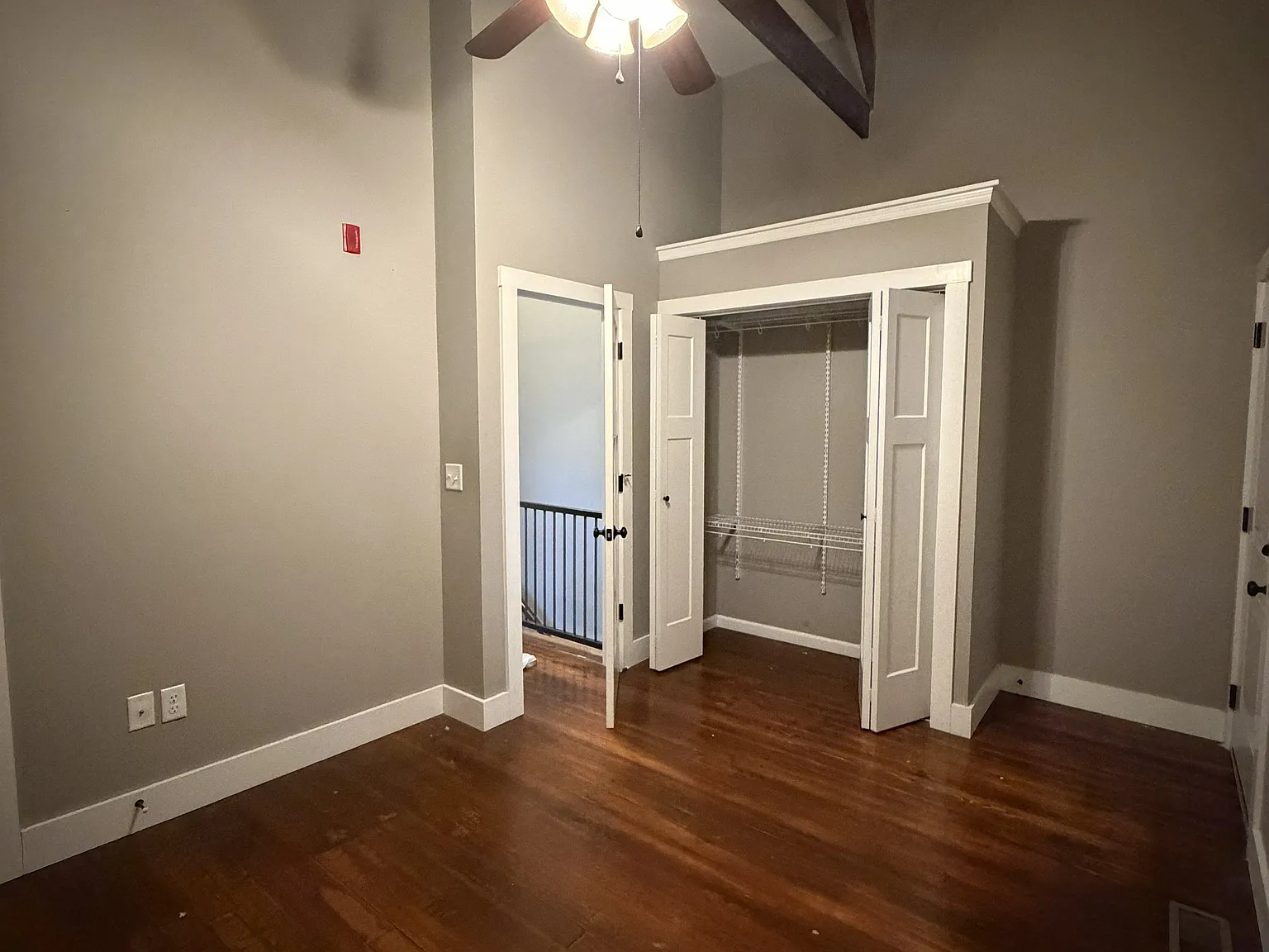 2 bed, 1.5 bath, 1232 sqft, $1,800 — Photo 3