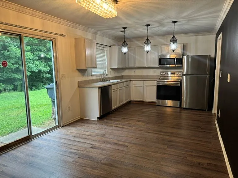 2705 Buckleigh Dr #E2-208 — Photo 7